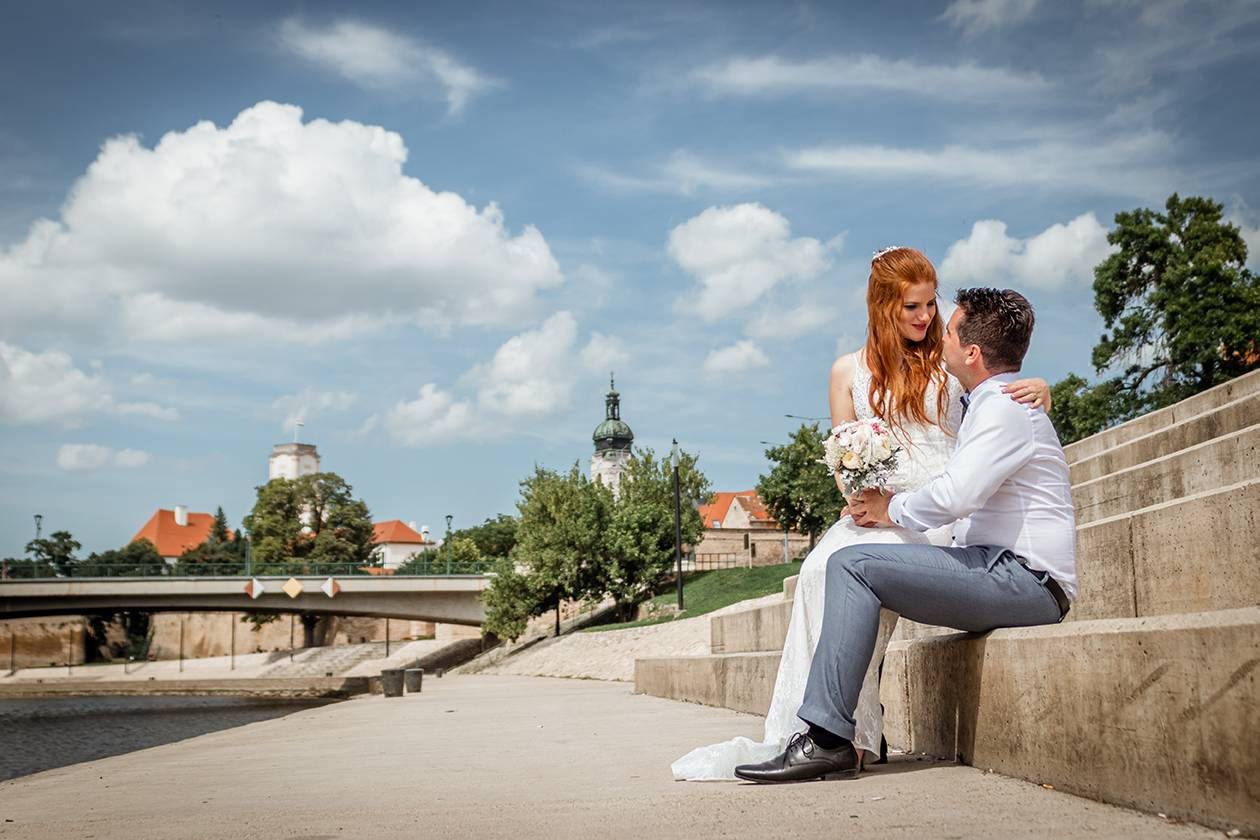 Esküvői videó készítése, Esküvői videó készítése Győr, esküvői videó készítése Budapest, esküvői videó, esküvő videó, esküvő kreatív fotózás, esküvő videó Győr, esküvő videó Budapest, esküvői videózás, esküvő cinematográfia, wedding cinematographer