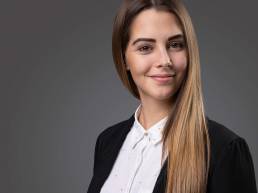 Üzleti portréfotózás Budapest, üzleti portréfotózás Győr, üzleti portré, céges portréfotózás, céges portréfotózás Budapest, céges portré fotó, céges portré fotó készítése, önéletrajz fotózás