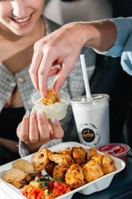 Termékfotózás, közösségi média fotózás, employer branding fotózás, lifestyle fotózás, TikTok fotózás, videózás, reklámfotózás, céges fotózás, ipari fotózás, imázs fotózás, imázsvideó készítés, portréfotózás, portréfotózás árak, stúdió fotózás, üzleti portré, üzleti portréfotózás, fotózás árak, női portré, portré, headshot, művészi fotózás