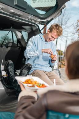 Termékfotózás, közösségi média fotózás, employer branding fotózás, lifestyle fotózás, TikTok fotózás, videózás, reklámfotózás, céges fotózás, ipari fotózás, imázs fotózás, imázsvideó készítés, portréfotózás, portréfotózás árak, stúdió fotózás, üzleti portré, üzleti portréfotózás, fotózás árak, női portré, portré, headshot, művészi fotózás