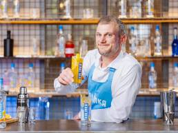 Termékfotózás, közösségi média fotózás, employer branding fotózás, lifestyle fotózás, TikTok fotózás, videózás, reklámfotózás, céges fotózás, ipari fotózás, imázs fotózás, imázsvideó készítés, portréfotózás, portréfotózás árak, stúdió fotózás, üzleti portré, üzleti portréfotózás, fotózás árak, női portré, portré, headshot, művészi fotózás