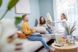 Termékfotózás, közösségi média fotózás, employer branding fotózás, lifestyle fotózás, TikTok fotózás, videózás, reklámfotózás, céges fotózás, ipari fotózás, imázs fotózás, imázsvideó készítés, portréfotózás, portréfotózás árak, stúdió fotózás, üzleti portré, üzleti portréfotózás, fotózás árak, női portré, portré, headshot, művészi fotózás