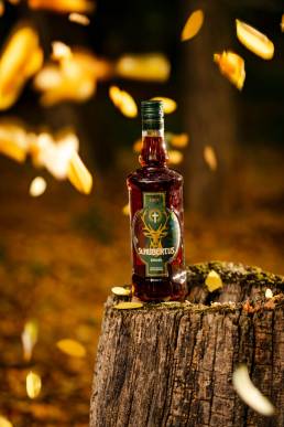 Termékfotózás, közösségi média fotózás, employer branding fotózás, lifestyle fotózás, TikTok fotózás, videózás, reklámfotózás, céges fotózás, ipari fotózás, imázs fotózás, imázsvideó készítés, portréfotózás, portréfotózás árak, stúdió fotózás, üzleti portré, üzleti portréfotózás, fotózás árak, női portré, portré, headshot, művészi fotózás