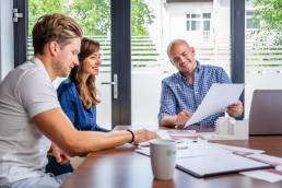 Termékfotózás, közösségi média fotózás, employer branding fotózás, lifestyle fotózás, TikTok fotózás, videózás, reklámfotózás, céges fotózás, ipari fotózás, imázs fotózás, imázsvideó készítés, portréfotózás, portréfotózás árak, stúdió fotózás, üzleti portré, üzleti portréfotózás, fotózás árak, női portré, portré, headshot, művészi fotózás