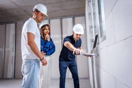 Termékfotózás, közösségi média fotózás, lifestyle fotózás, TikTok fotózás, videózás, reklámfotózás, céges fotózás, ipari fotózás, imázs fotózás, imázsvideó készítés, portréfotózás, portréfotózás árak, stúdió fotózás, üzleti portré, üzleti portréfotózás, fotózás árak, női portré, portré, headshot, művészi fotózás