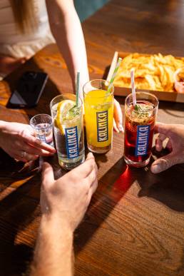 Termékfotózás, közösségi média fotózás, employer branding fotózás, lifestyle fotózás, TikTok fotózás, videózás, reklámfotózás, céges fotózás, ipari fotózás, imázs fotózás, imázsvideó készítés, portréfotózás, portréfotózás árak, stúdió fotózás, üzleti portré, üzleti portréfotózás, fotózás árak, női portré, portré, headshot, művészi fotózás